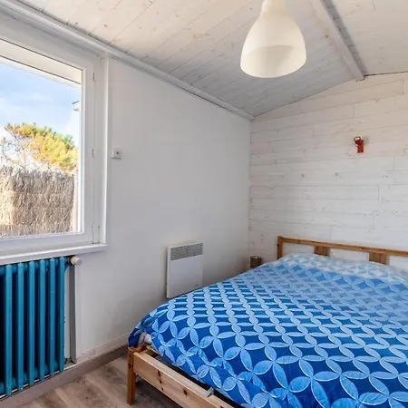 10 Pers A 50m Apartamento *